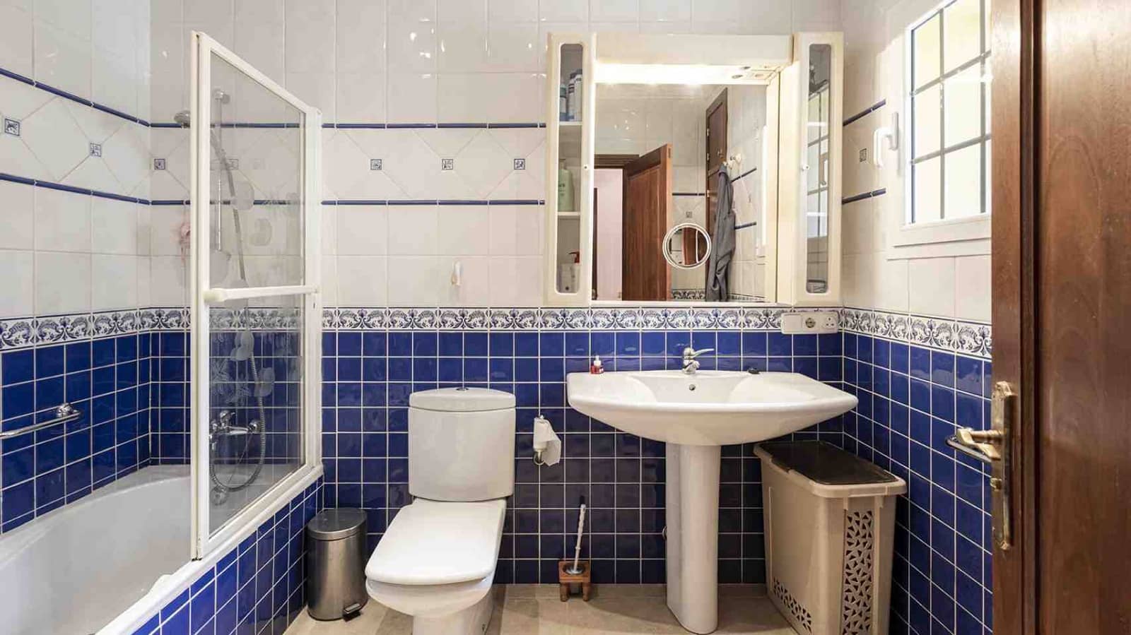 3 soverom Villa til salgs i Santa Ponsa med svømmebasseng - € 2 200 000 (Ref: 8998126)