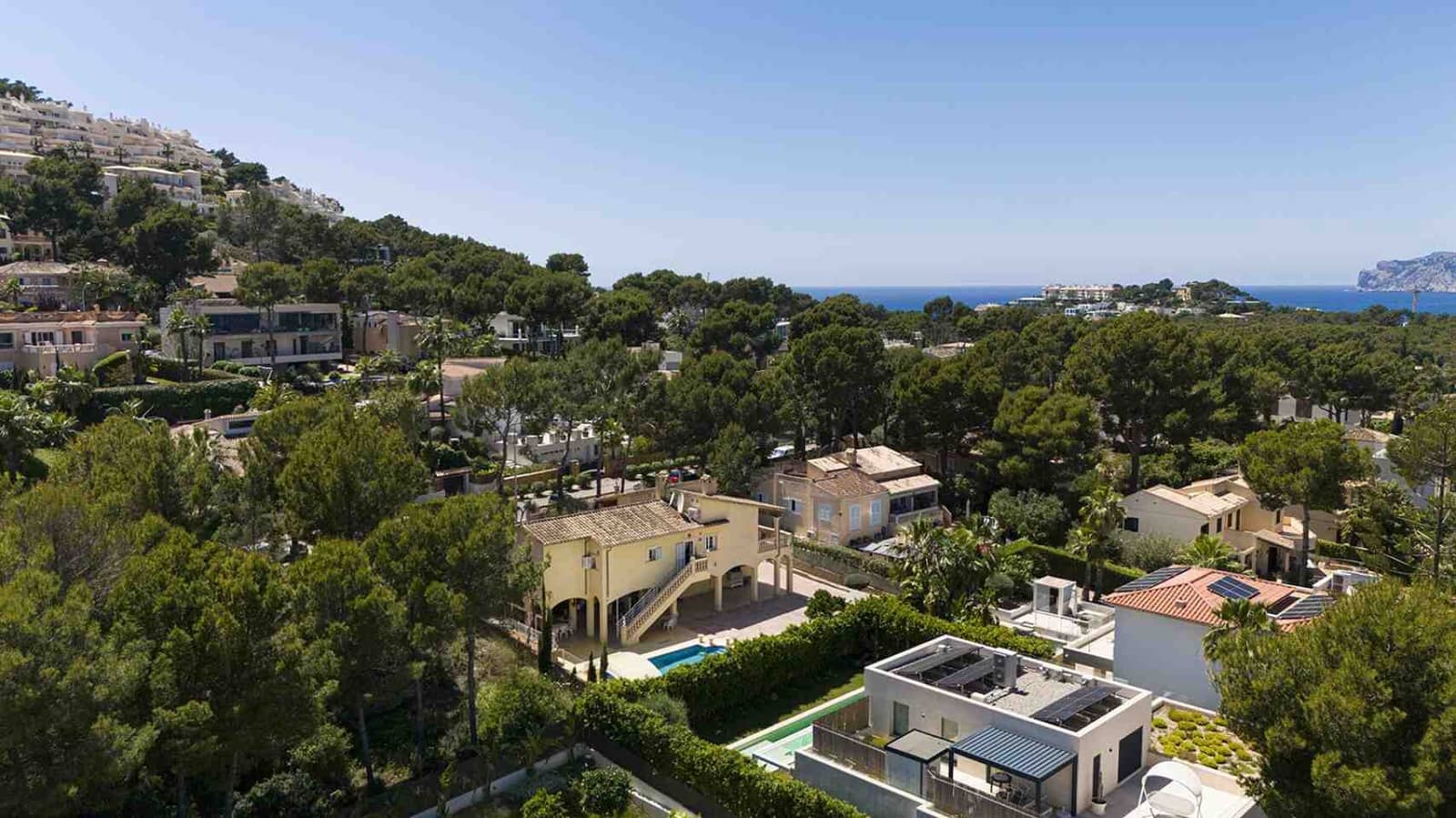 3 soverom Villa til salgs i Santa Ponsa med svømmebasseng - € 2 200 000 (Ref: 8998126)