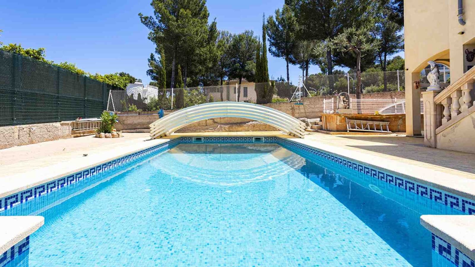 3 soverom Villa til salgs i Santa Ponsa med svømmebasseng - € 2 200 000 (Ref: 8998126)