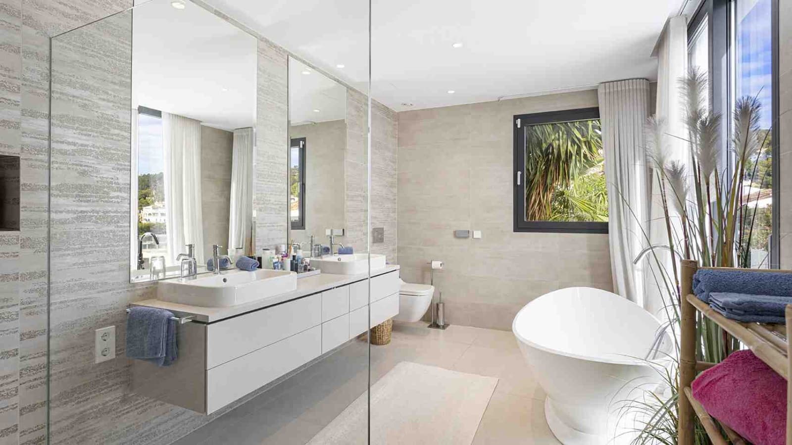 5 soveværelse Villa til salg i Costa d'en Blanes med swimmingpool - € 7.495.000 (Ref: 9004151)