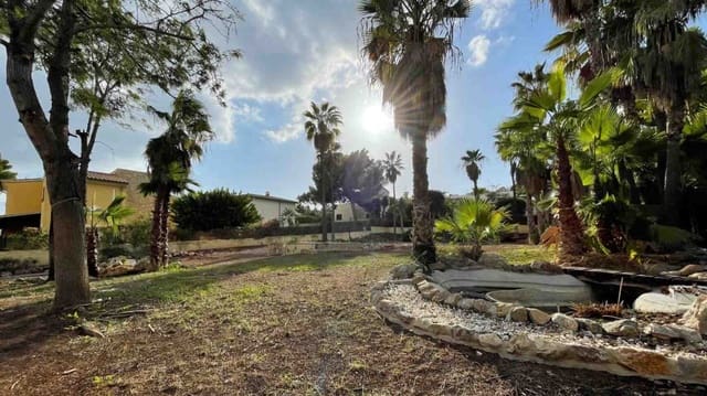 Undeveloped Land for sale in Santa Ponsa, Calvià - € 1,850,000 (Ref: 9004521)