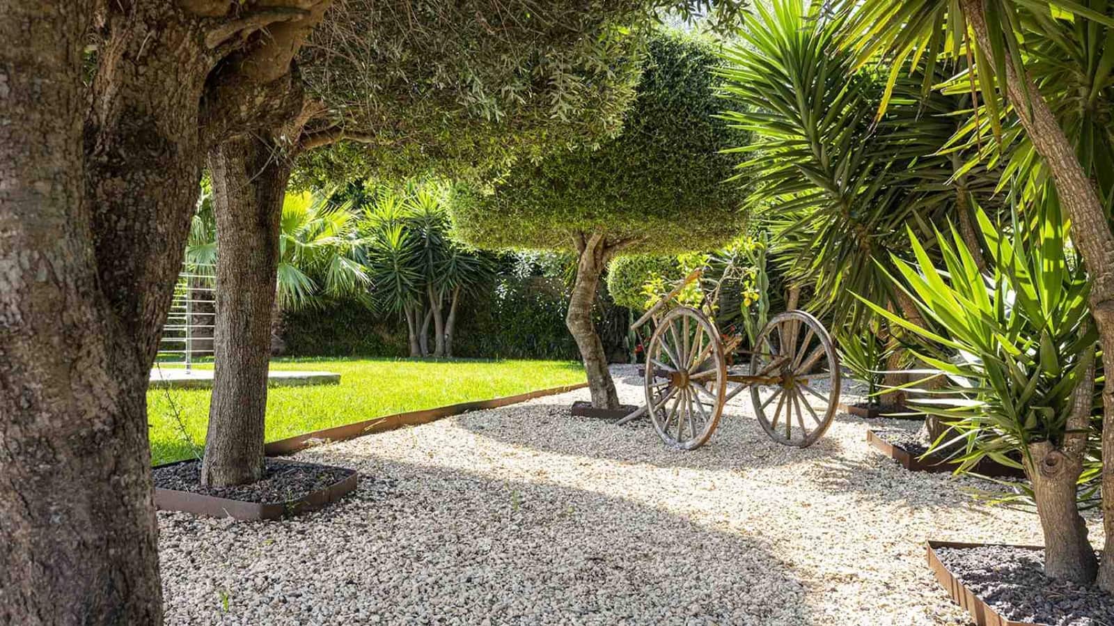 6 soverom Villa til salgs i Santa Ponsa med svømmebasseng garasje - € 4 495 000 (Ref: 9022005)