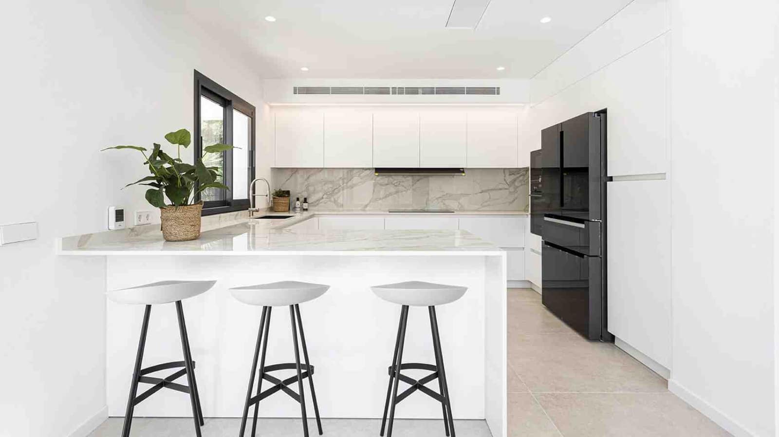 6 soverom Villa til salgs i Santa Ponsa med svømmebasseng garasje - € 4 495 000 (Ref: 9022005)