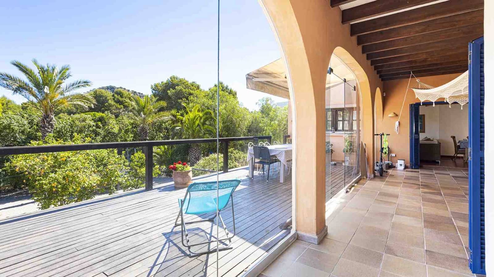 4 soveværelse Villa til salg i Santa Ponsa med swimmingpool garage - € 2.300.000 (Ref: 9028986)