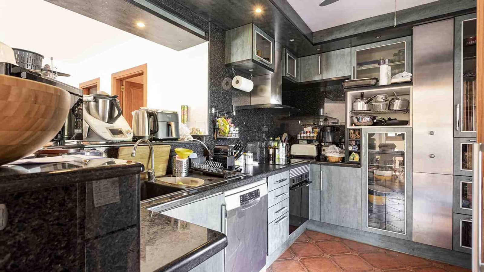 4 soveværelse Villa til salg i Santa Ponsa med swimmingpool garage - € 2.300.000 (Ref: 9028986)