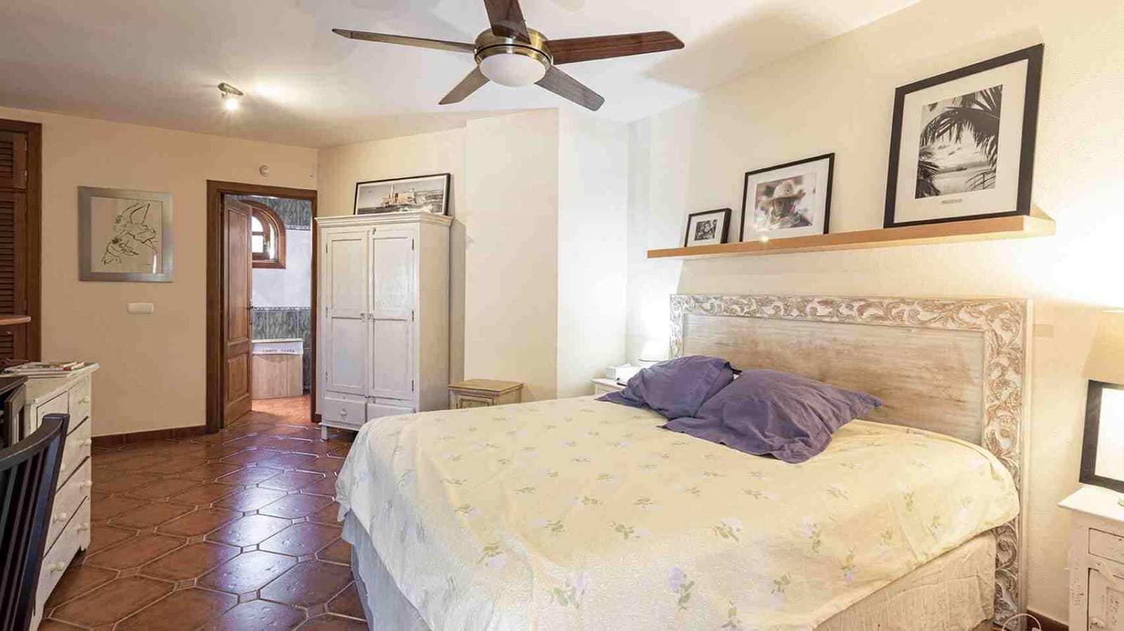 4 soveværelse Villa til salg i Santa Ponsa med swimmingpool garage - € 2.300.000 (Ref: 9028986)