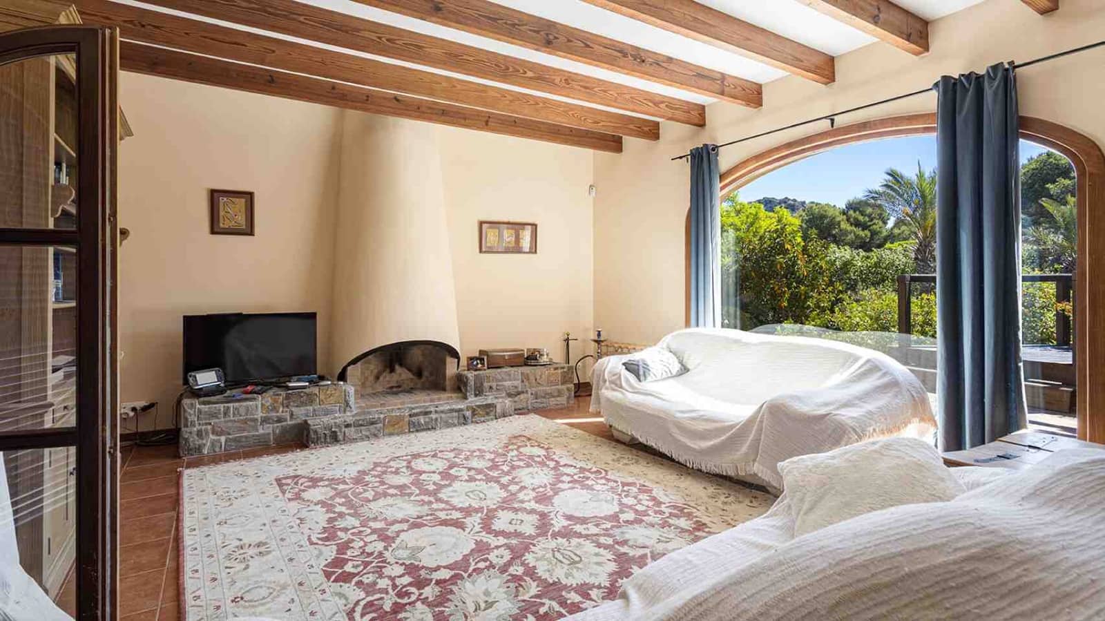 4 soveværelse Villa til salg i Santa Ponsa med swimmingpool garage - € 2.300.000 (Ref: 9028986)