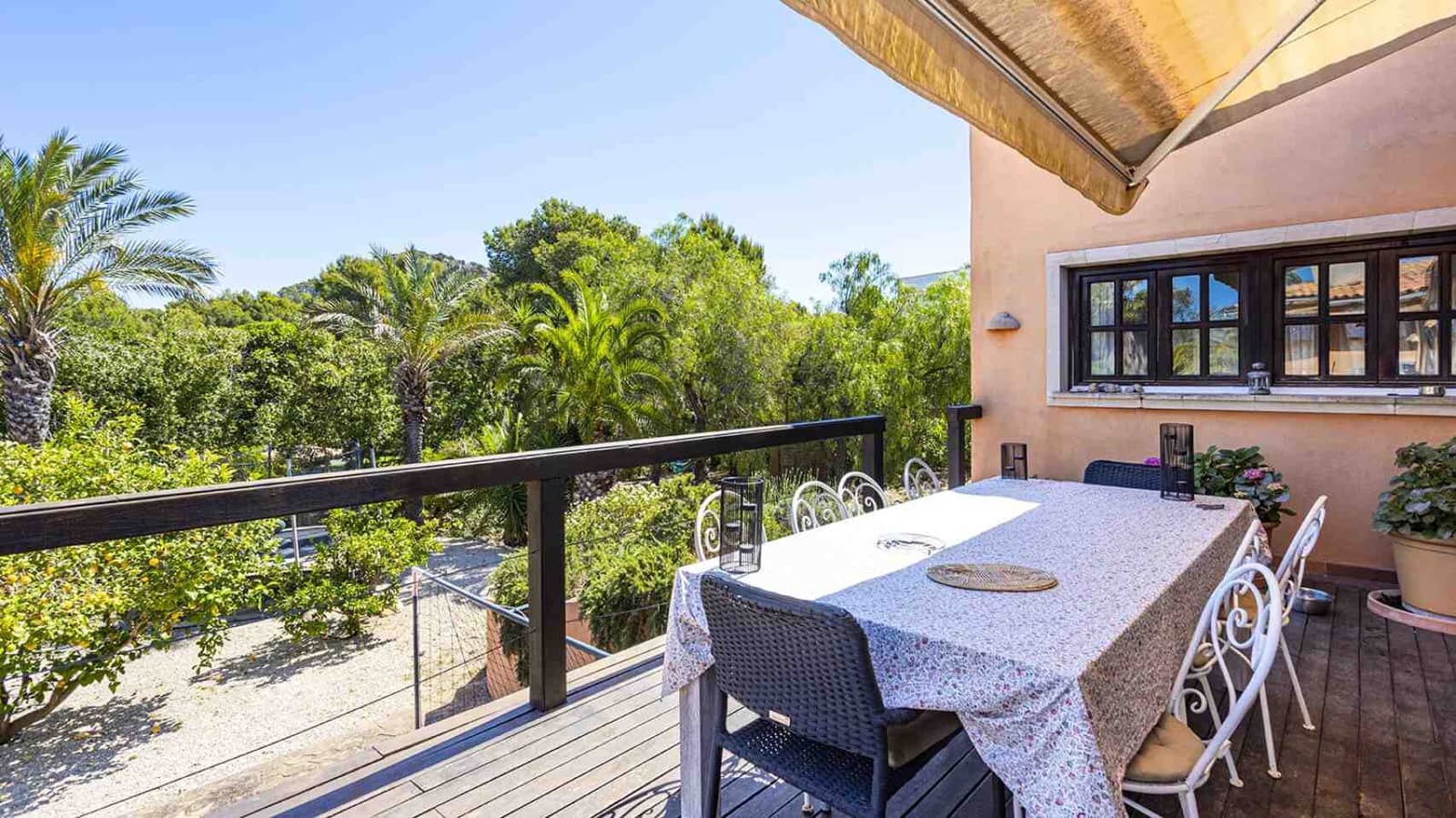 4 soveværelse Villa til salg i Santa Ponsa med swimmingpool garage - € 2.300.000 (Ref: 9028986)