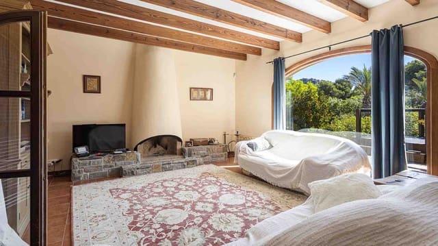 4 soveværelse Villa til salg i Santa Ponsa, Calvià med swimmingpool garage - € 2.300.000 (Ref: 9028986)