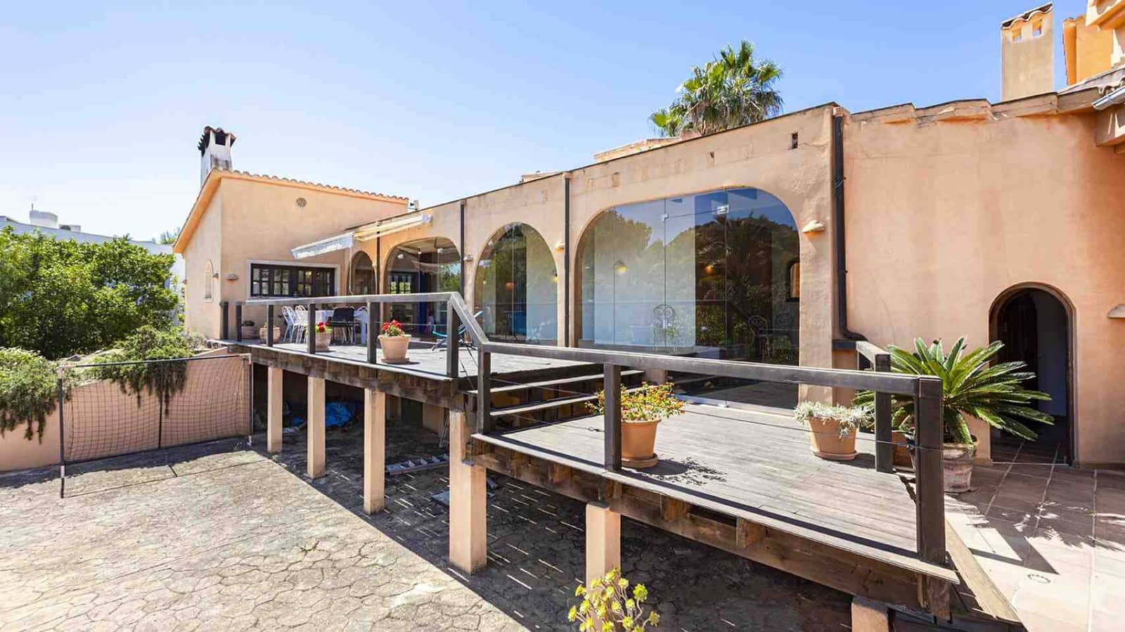 4 soveværelse Villa til salg i Santa Ponsa med swimmingpool garage - € 2.300.000 (Ref: 9028986)