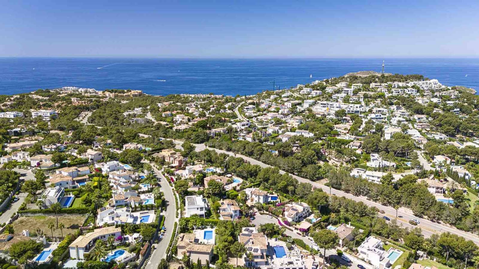 4 soveværelse Villa til salg i Santa Ponsa med swimmingpool garage - € 2.300.000 (Ref: 9028986)