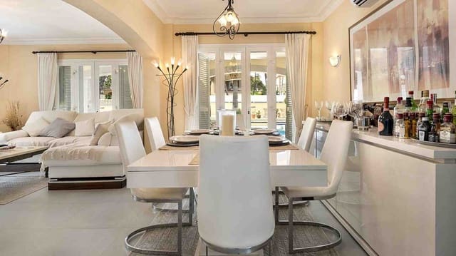 5 bedroom Villa for sale in El Toro / Port Adriano, Calvià with pool garage - € 1,795,000 (Ref: 9035868)