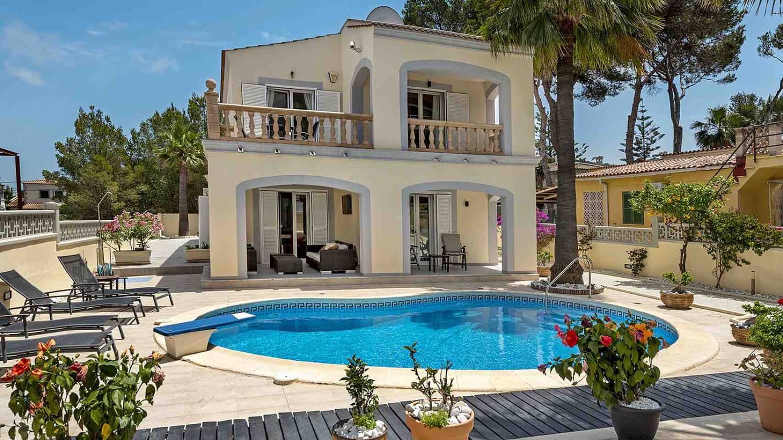 5 bedroom Villa for sale in El Toro / Port Adriano with pool garage - € 1,795,000 (Ref: 9035868)