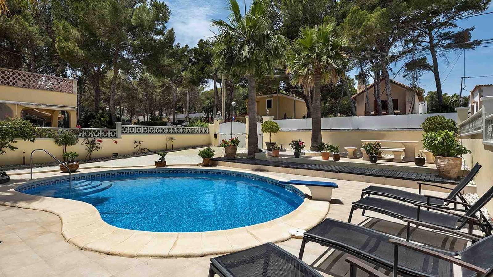 5 bedroom Villa for sale in El Toro / Port Adriano with pool garage - € 1,795,000 (Ref: 9035868)