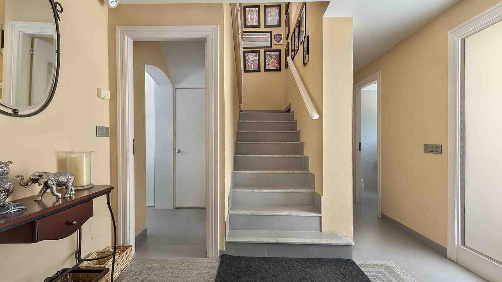 5 bedroom Villa for sale in El Toro / Port Adriano with pool garage - € 1,795,000 (Ref: 9035868)