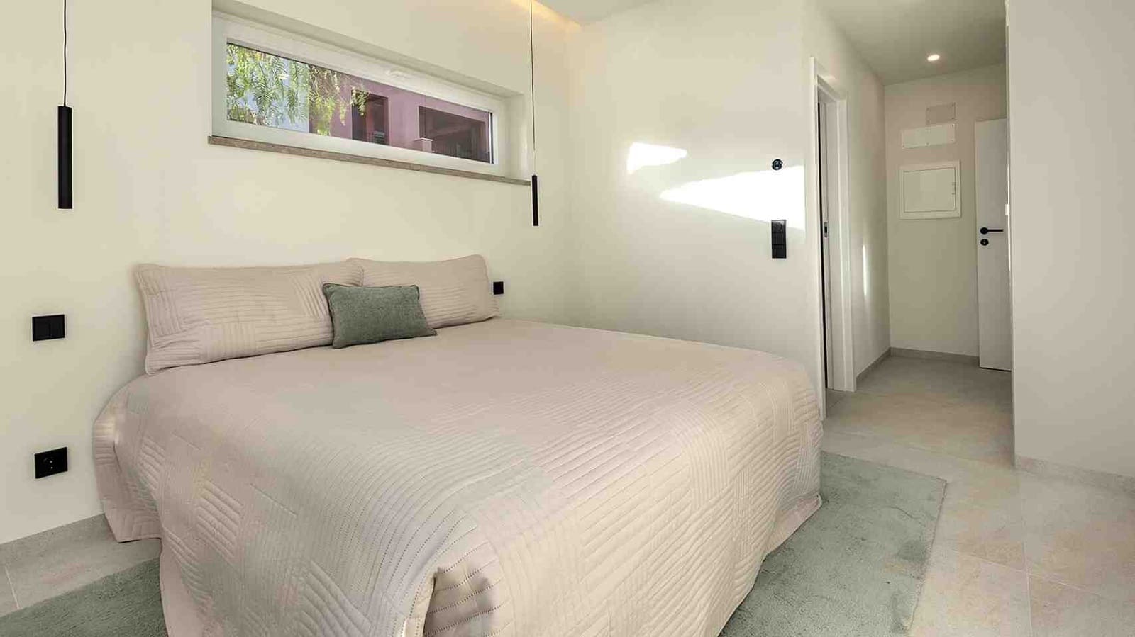 2 bedroom Apartment for sale in Santa Ponsa with pool - € 950,000 (Ref: 9046441)