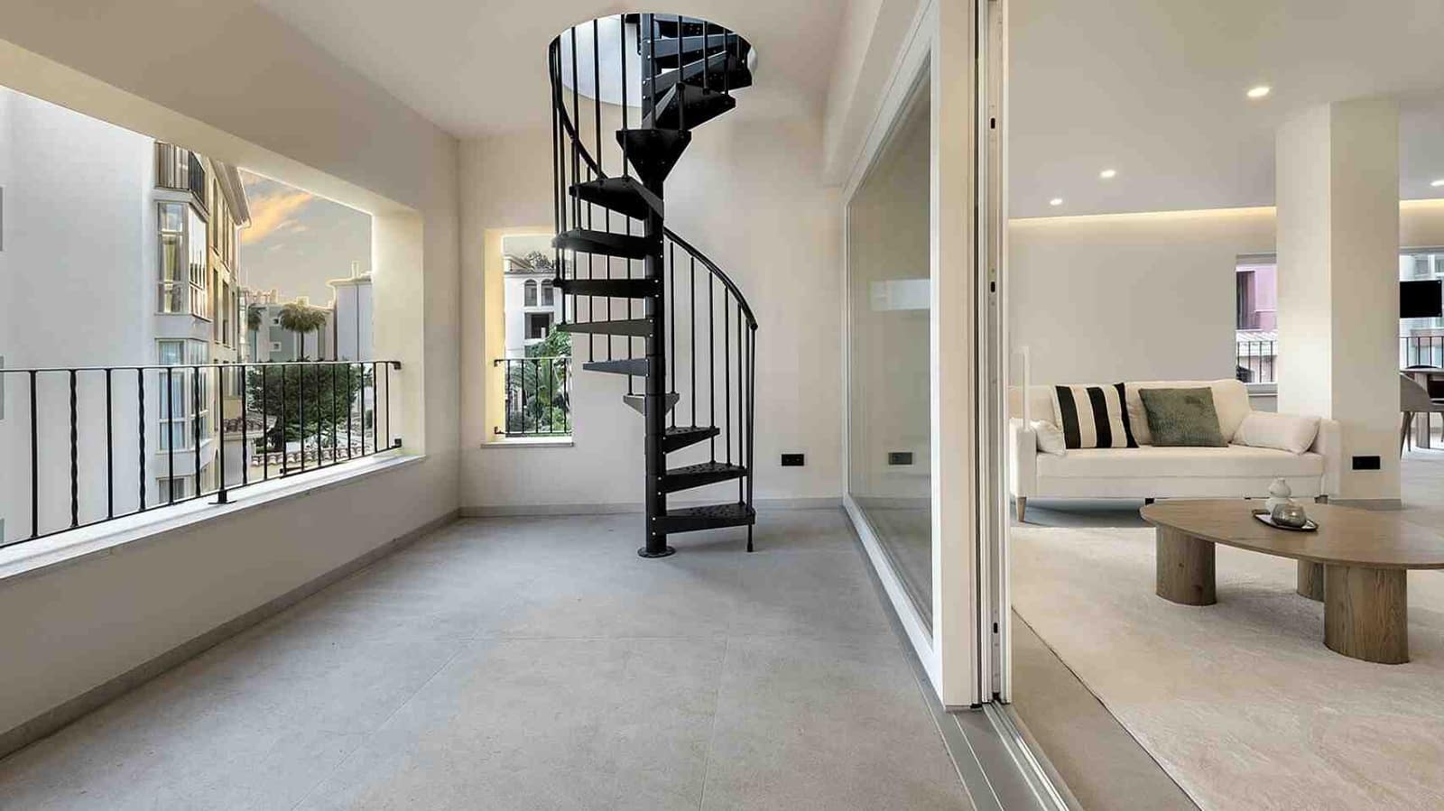 3 bedroom Penthouse for sale in Santa Ponsa with pool - € 1,700,000 (Ref: 9049991)