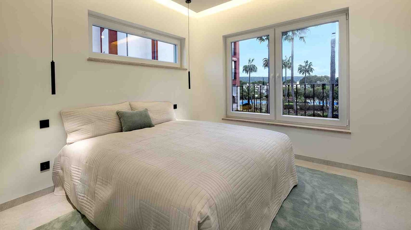 3 bedroom Penthouse for sale in Santa Ponsa with pool - € 1,700,000 (Ref: 9049991)