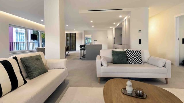 3 slaapkamer Penthouse te koop in Santa Ponsa, Calvià met zwembad - € 1.700.000 (Ref: 9049991)