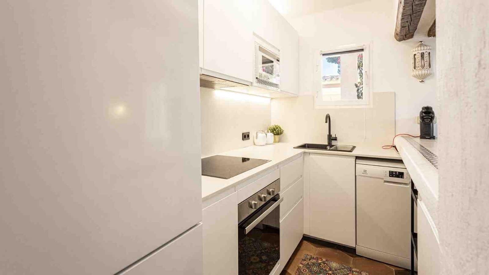 2 soveværelse Lejlighed til salg i Cala Fornells med swimmingpool - € 850.000 (Ref: 9058162)