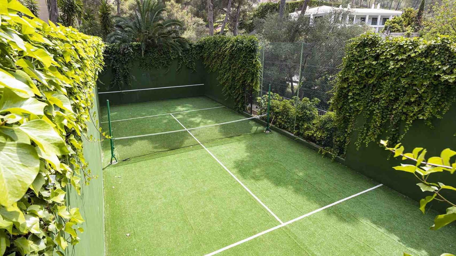 2 soveværelse Lejlighed til salg i Cala Fornells med swimmingpool - € 850.000 (Ref: 9058162)