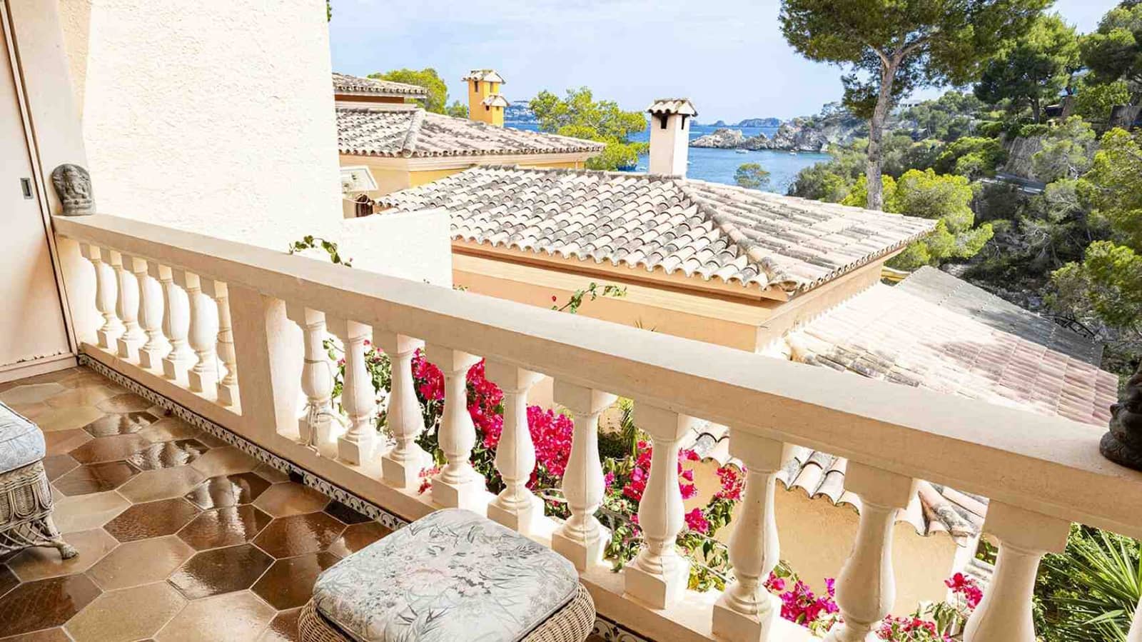 2 soveværelse Lejlighed til salg i Cala Fornells med swimmingpool - € 850.000 (Ref: 9058162)