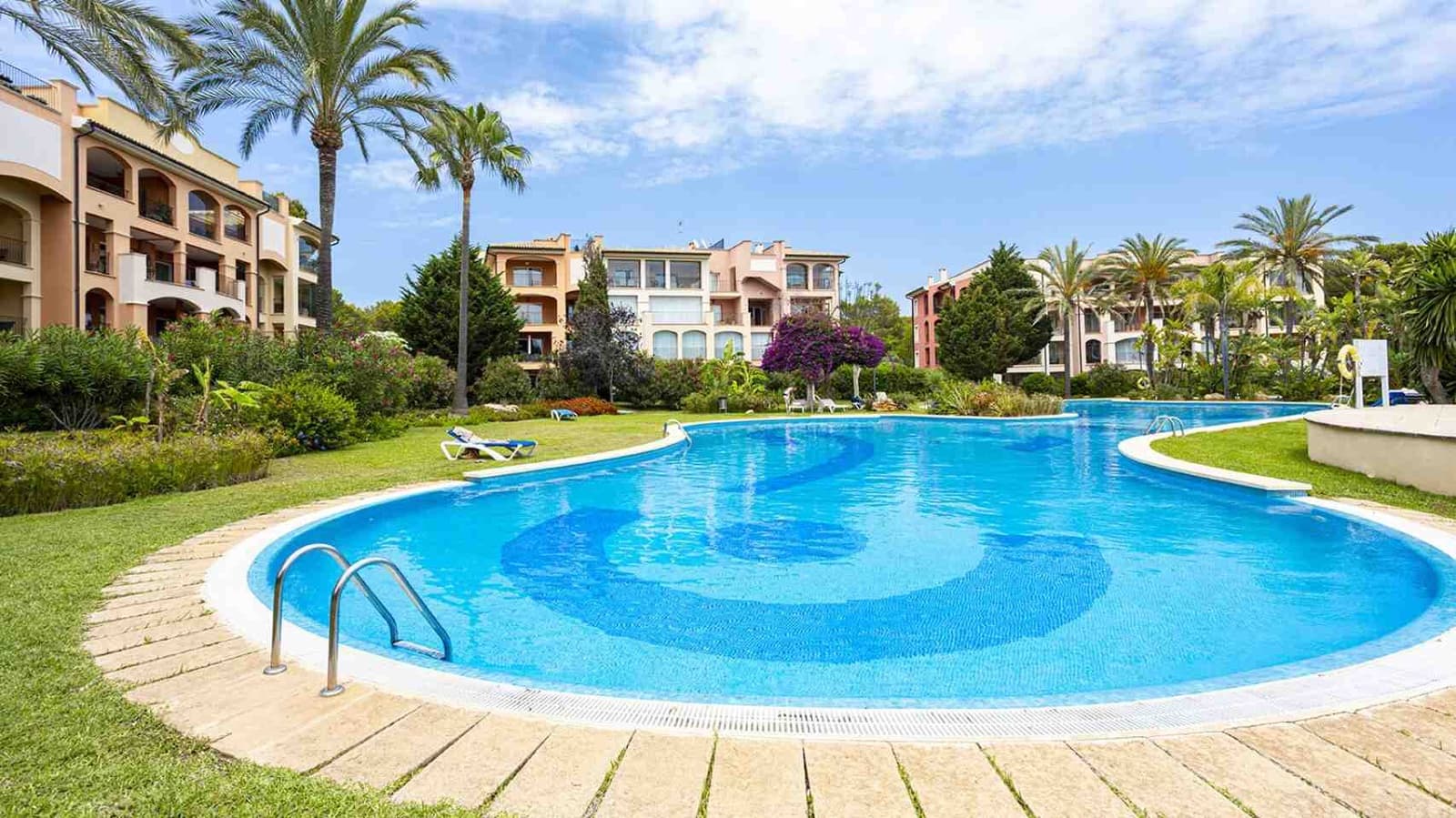 3 slaapkamer Penthouse te koop in Santa Ponsa met zwembad - € 1.490.000 (Ref: 9061955)