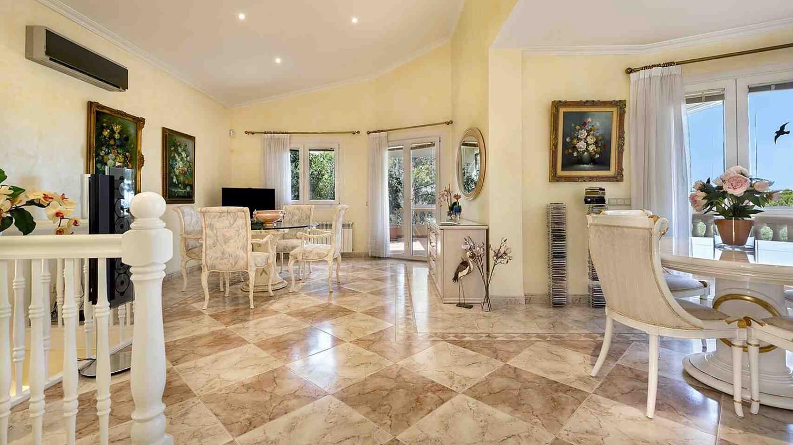 4 soverom Villa til salgs i Costa de la Calma med svømmebasseng garasje - € 2 550 000 (Ref: 9067034)