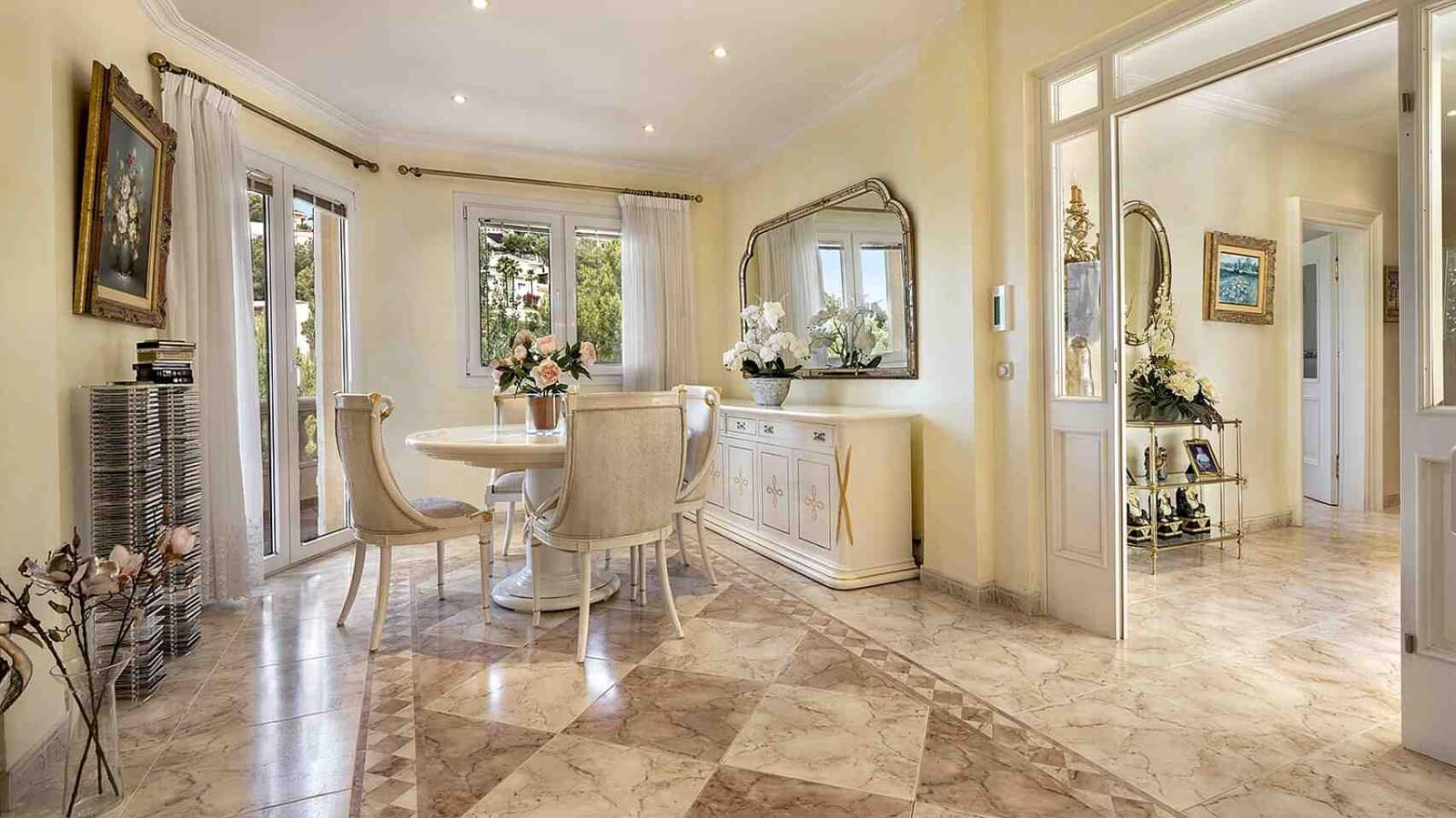 4 soverom Villa til salgs i Costa de la Calma med svømmebasseng garasje - € 2 550 000 (Ref: 9067034)