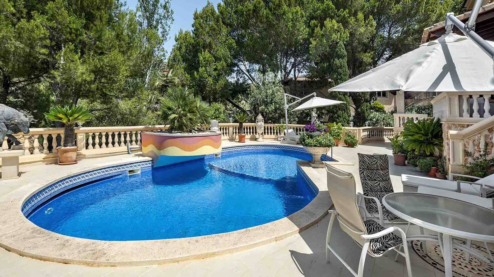 4 soverom Villa til salgs i Costa de la Calma med svømmebasseng garasje - € 2 550 000 (Ref: 9067034)