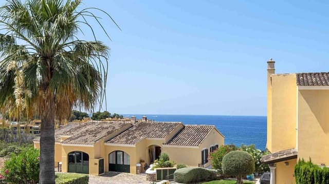 3 soveværelse Villa til salg i Santa Ponsa, Calvià med swimmingpool - € 1.590.000 (Ref: 9077123)