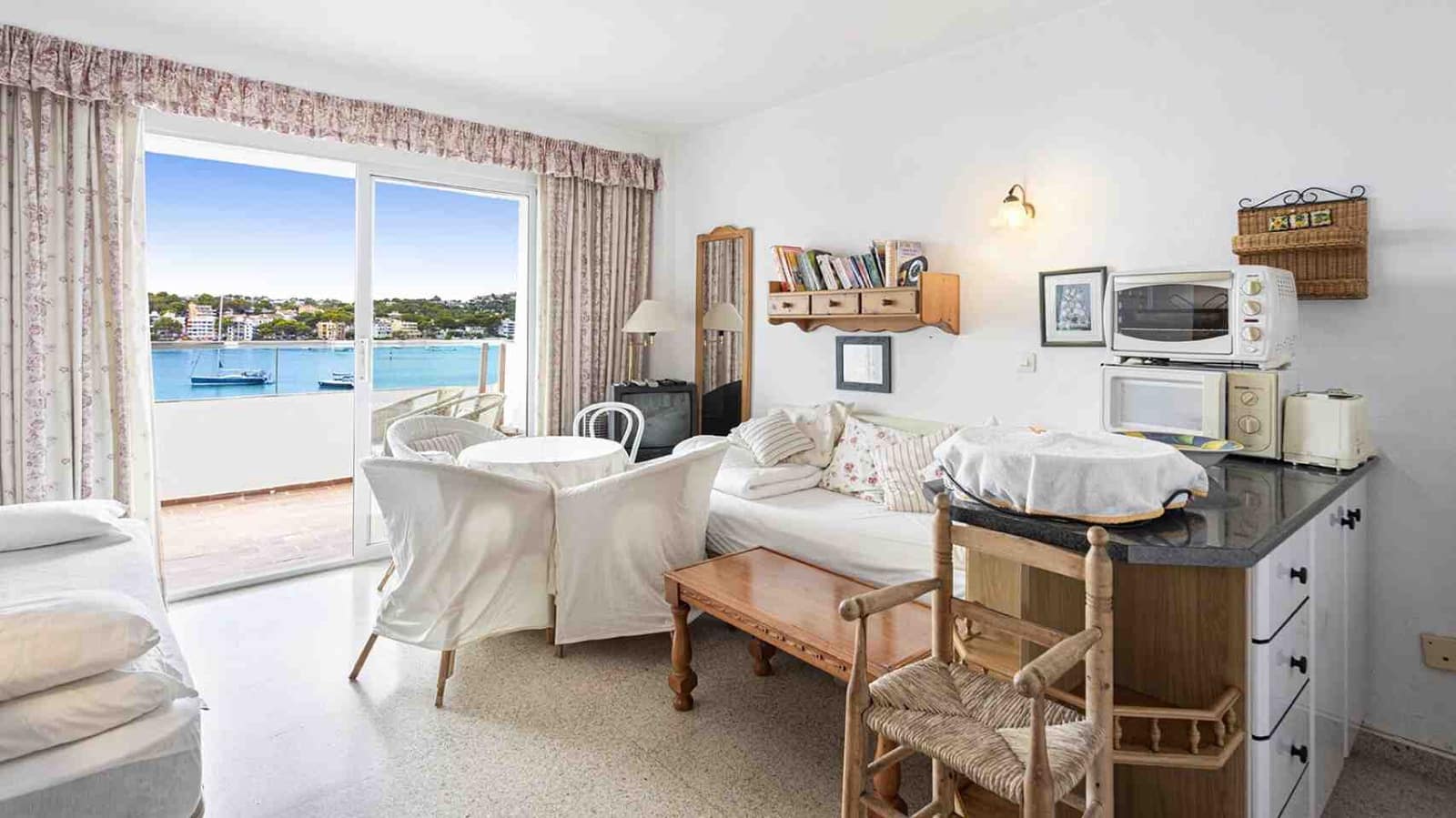 2 sypialnia Apartament na sprzedaż w Santa Ponsa z basenem - 635 000 € (Ref: 9131100)