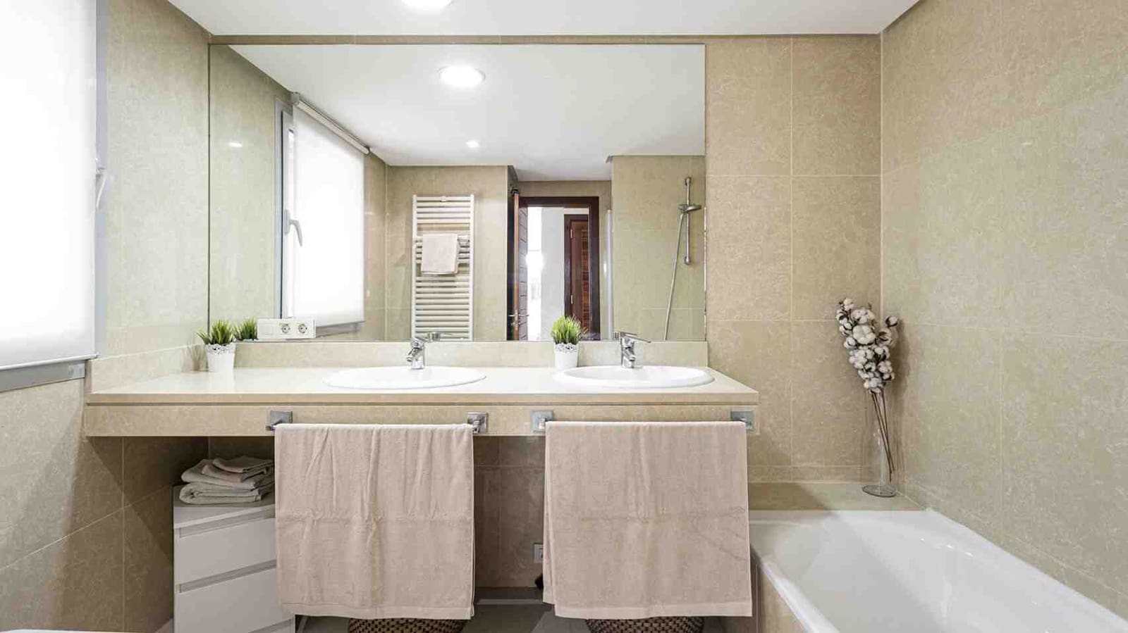 3 sypialnia Apartament na sprzedaż w Sol de Mallorca z basenem - 950 000 € (Ref: 9131101)