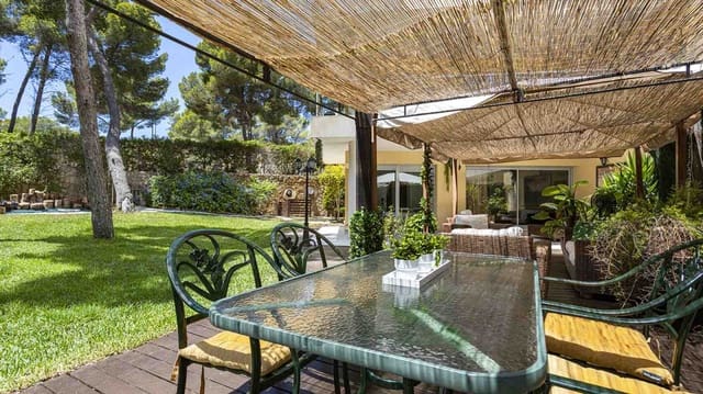 3 sypialnia Apartament na sprzedaż w Sol de Mallorca, Calvià z basenem - 950 000 € (Ref: 9131101)