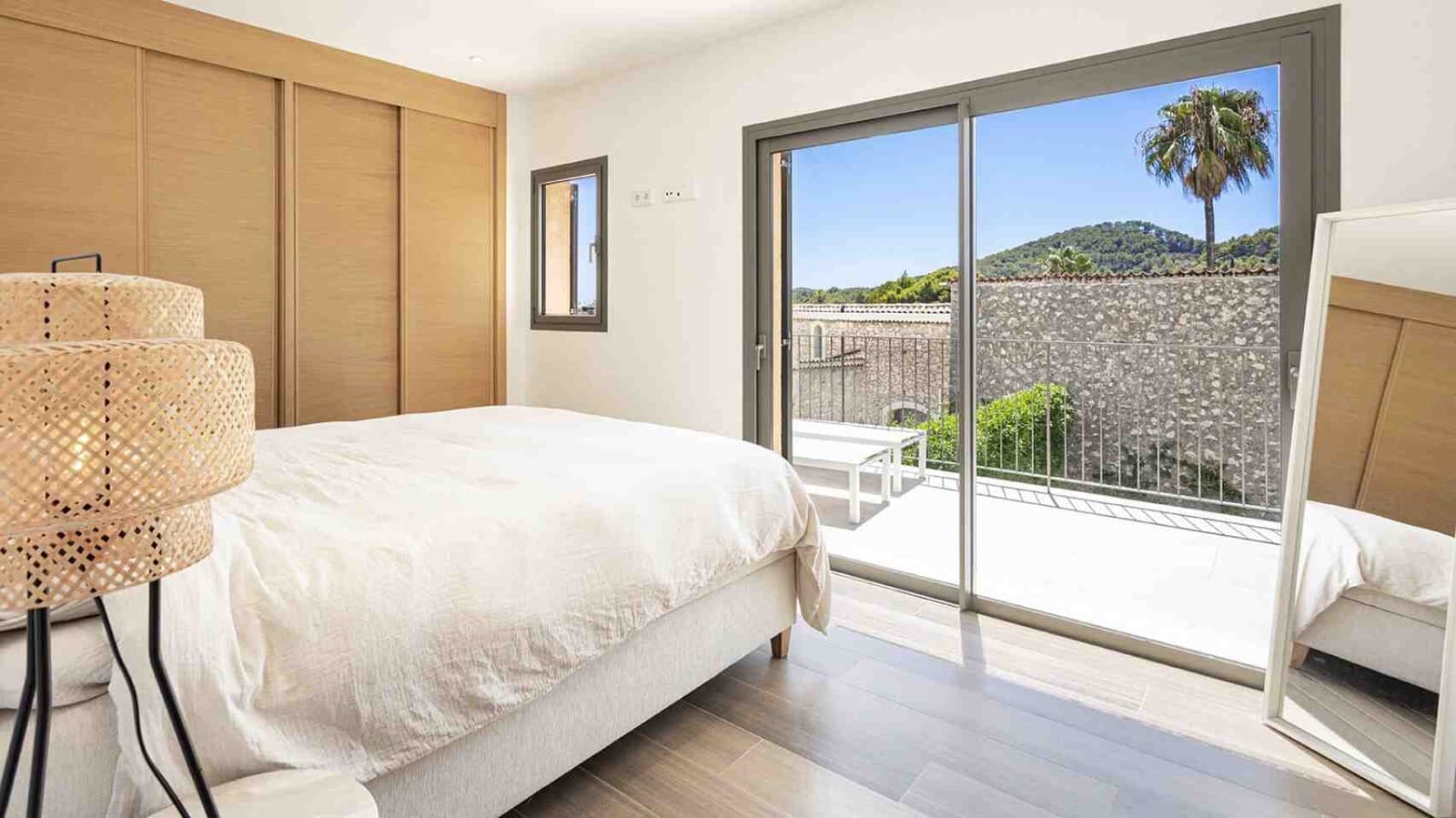 3 slaapkamer Penthouse te koop in Es Capdella met zwembad garage - € 1.200.000 (Ref: 9148456)