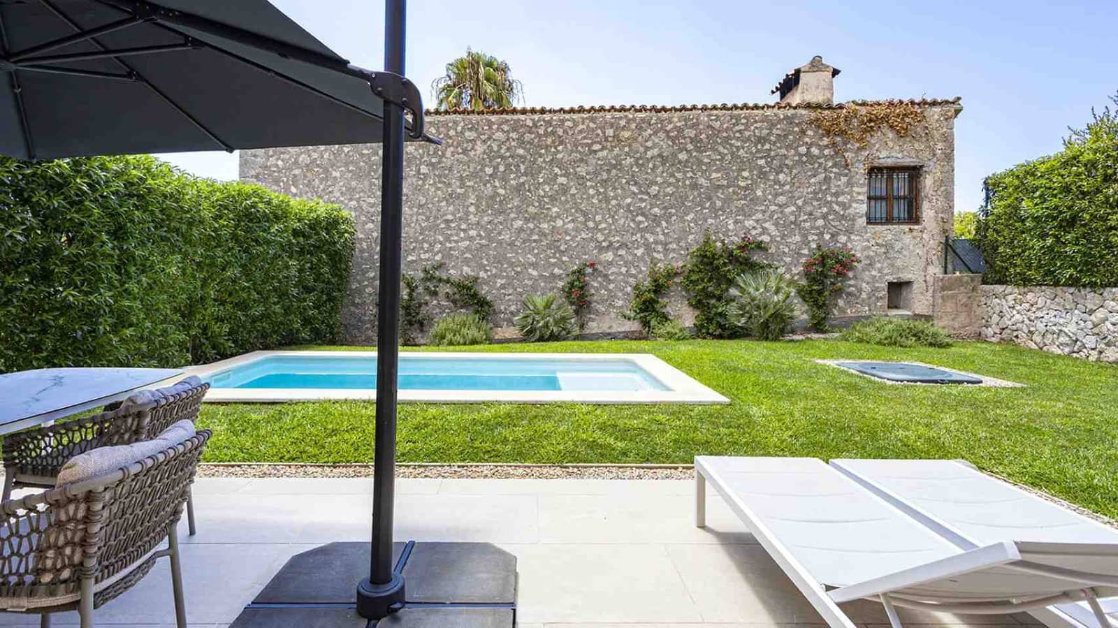 3 slaapkamer Penthouse te koop in Es Capdella met zwembad garage - € 1.200.000 (Ref: 9148456)