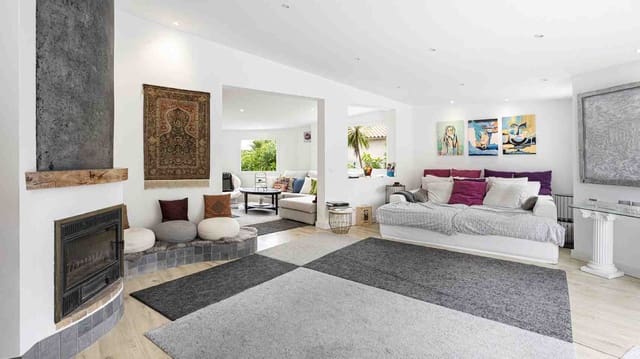 3 bedroom Villa for sale in El Toro / Port Adriano, Calvià with pool garage - € 2,100,000 (Ref: 9161881)