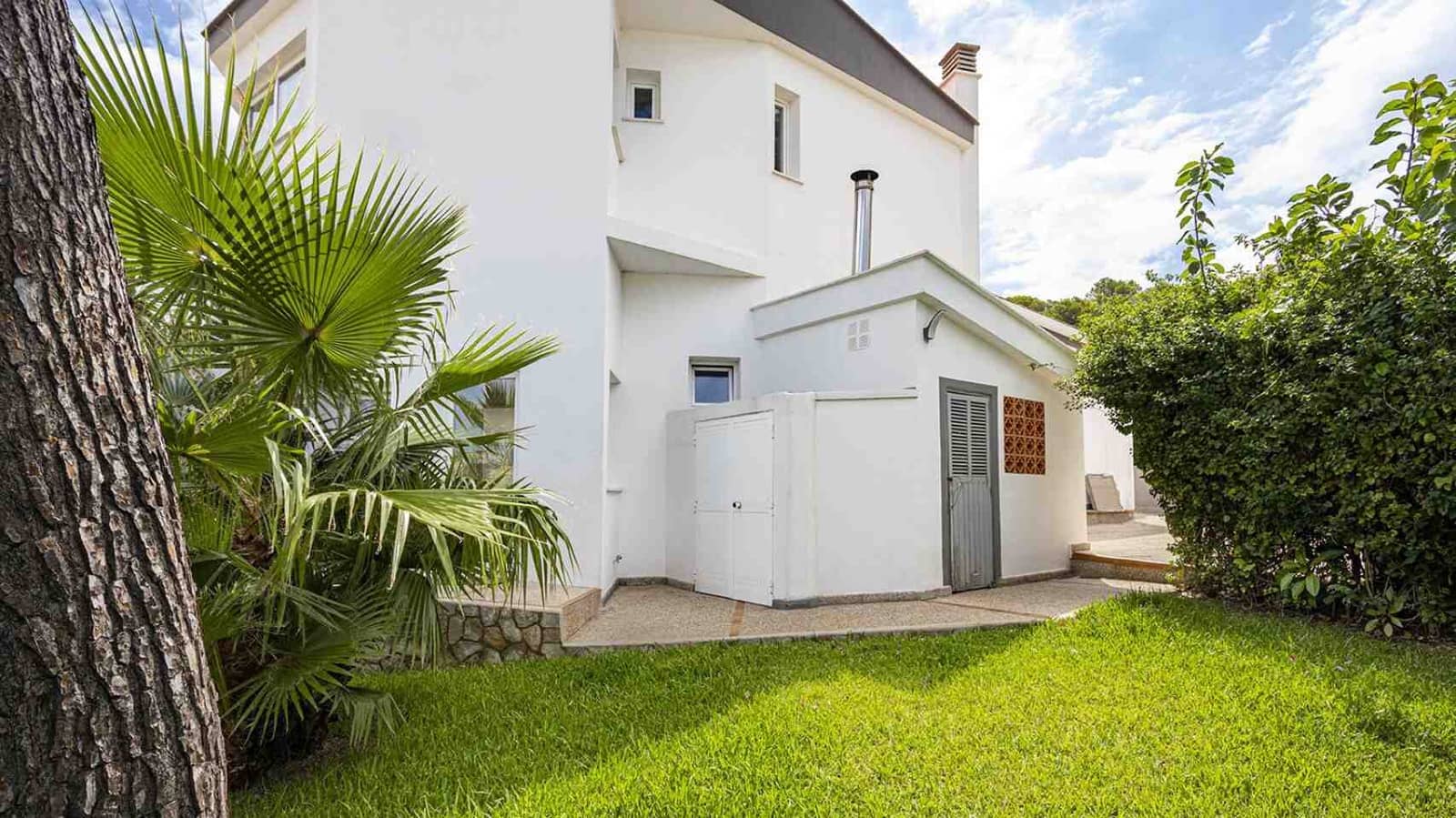 3 soveværelse Villa til salg i El Toro / Port Adriano med swimmingpool garage - € 2.100.000 (Ref: 9161881)