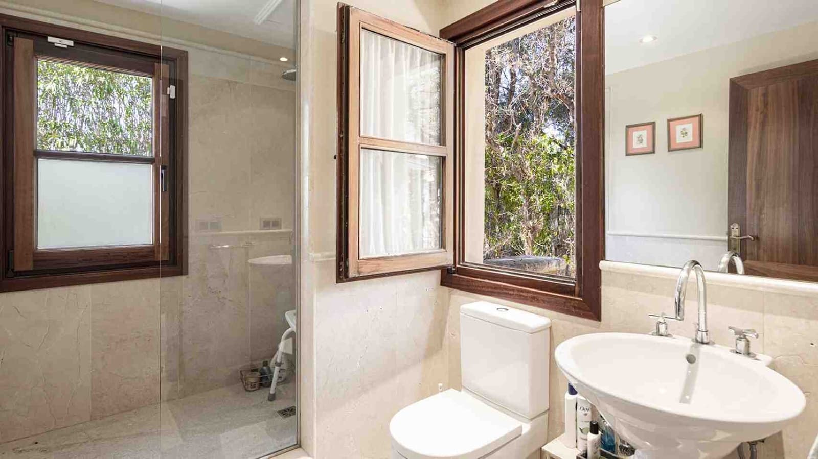 4 slaapkamer Villa te koop in Santa Ponsa met zwembad garage - € 2.630.000 (Ref: 9177009)