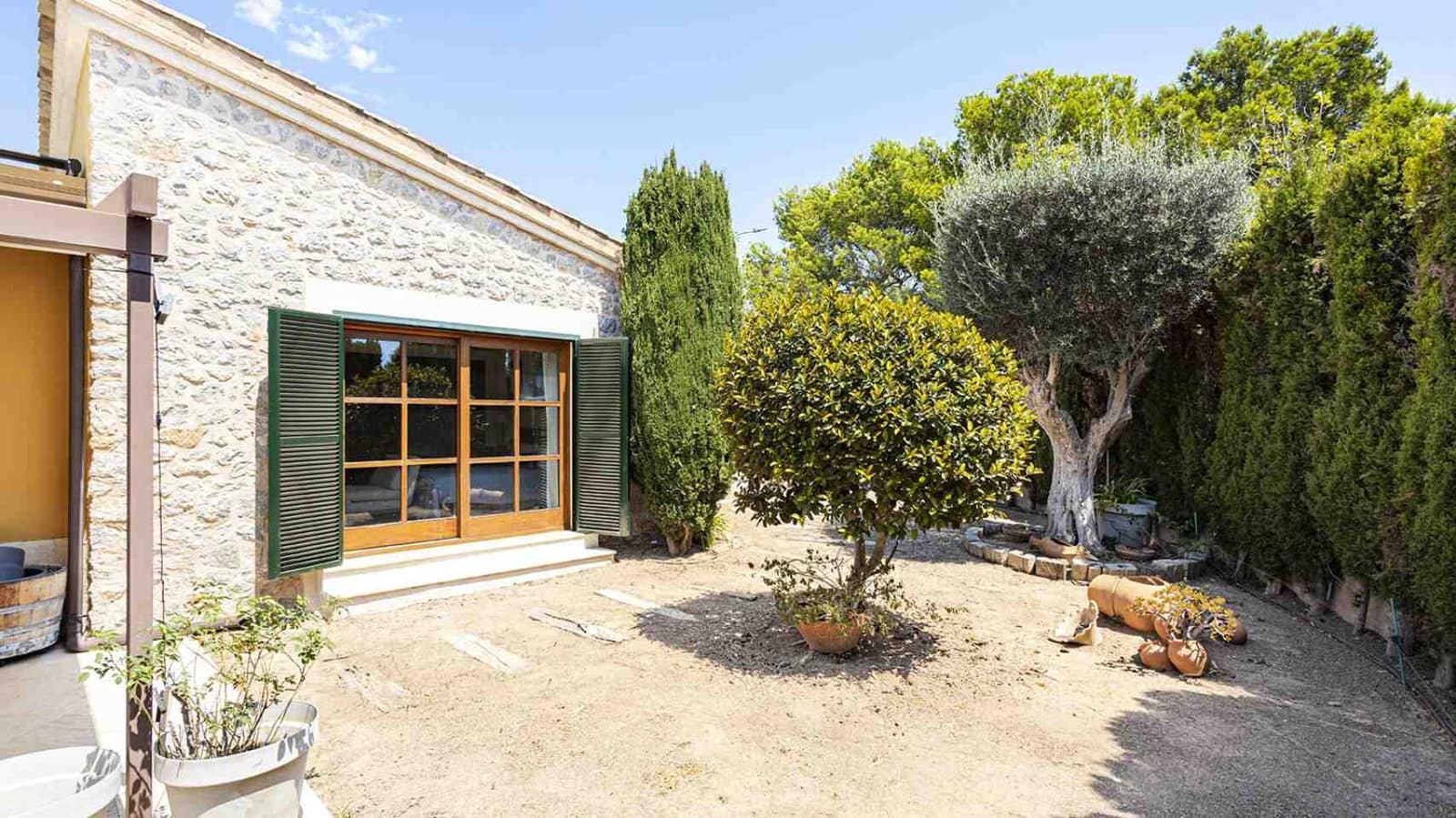 4 slaapkamer Villa te koop in Santa Ponsa met zwembad garage - € 2.630.000 (Ref: 9177009)