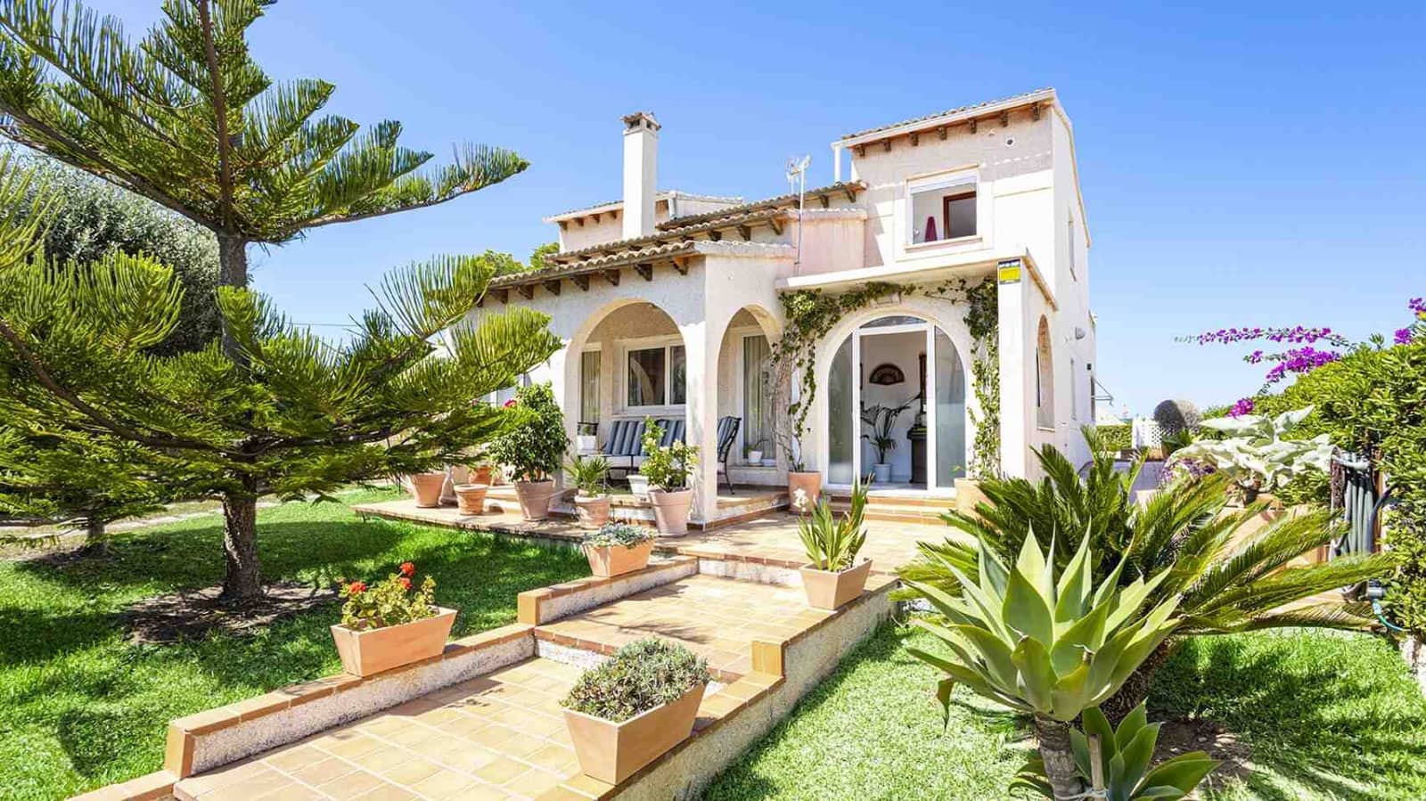 4 soveværelse Villa til salg i El Toro / Port Adriano med swimmingpool - € 2.300.000 (Ref: 9177110)