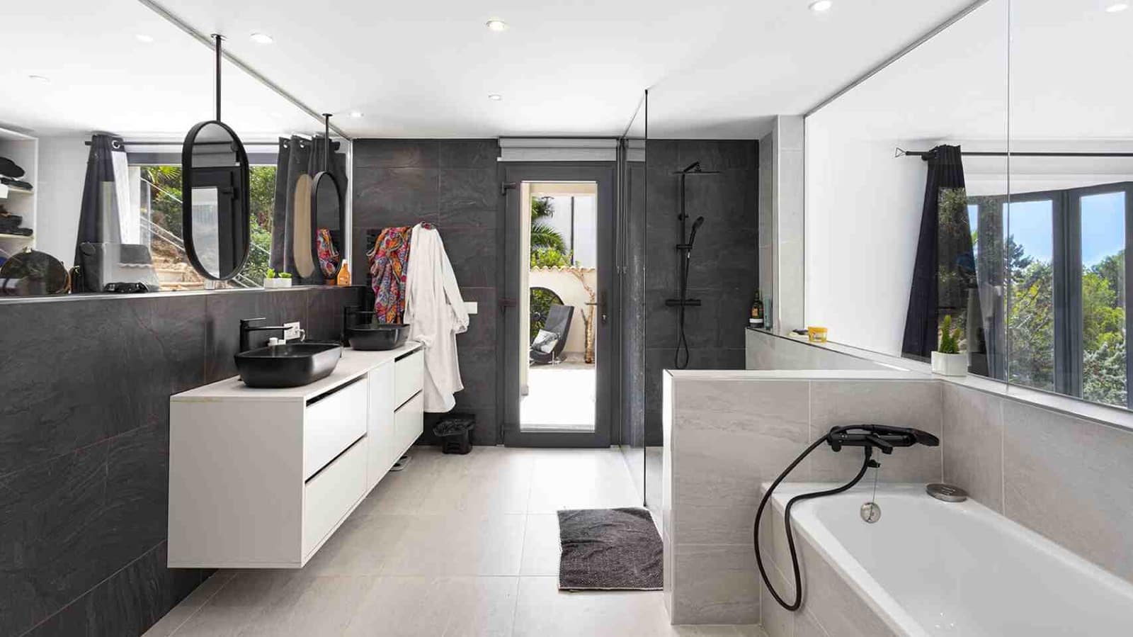 4 soverom Villa til salgs i Costa de la Calma med svømmebasseng - € 2 600 000 (Ref: 9197012)