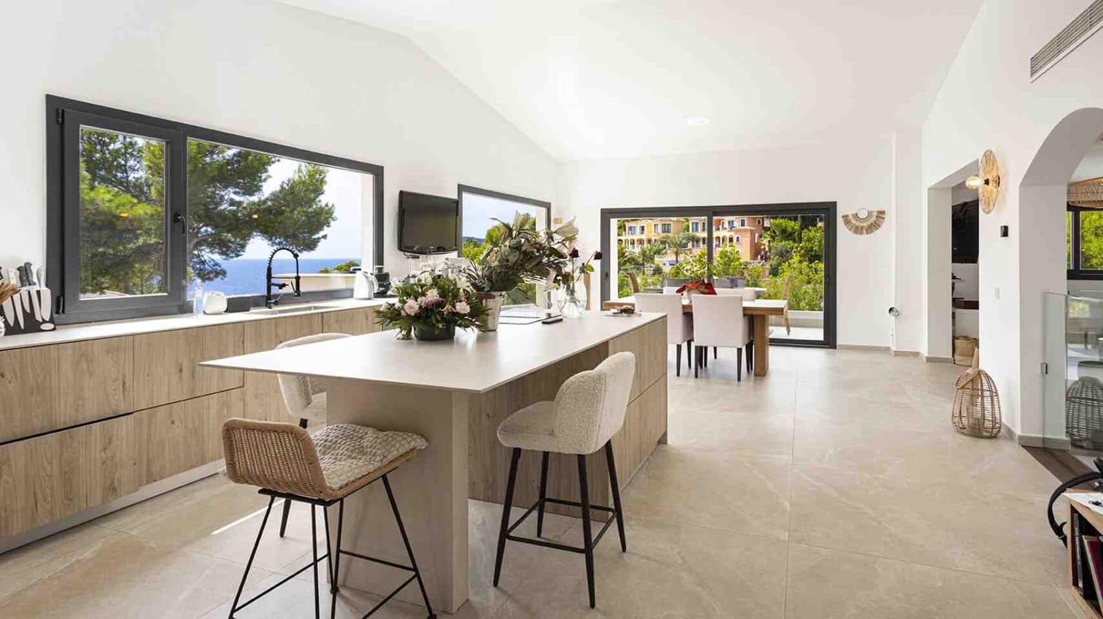 4 soverom Villa til salgs i Costa de la Calma med svømmebasseng - € 2 600 000 (Ref: 9197012)