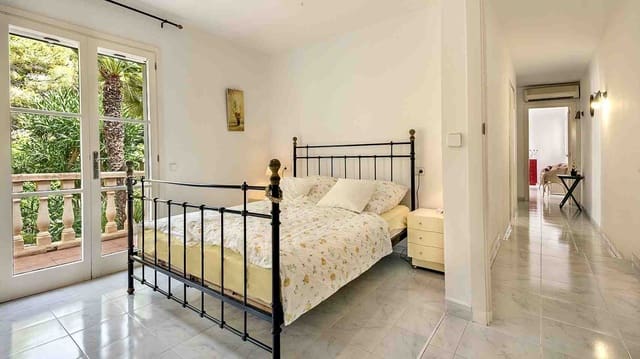 3 slaapkamer Villa te koop in Costa de la Calma, Calvià met zwembad garage - € 1.200.000 (Ref: 9205430)