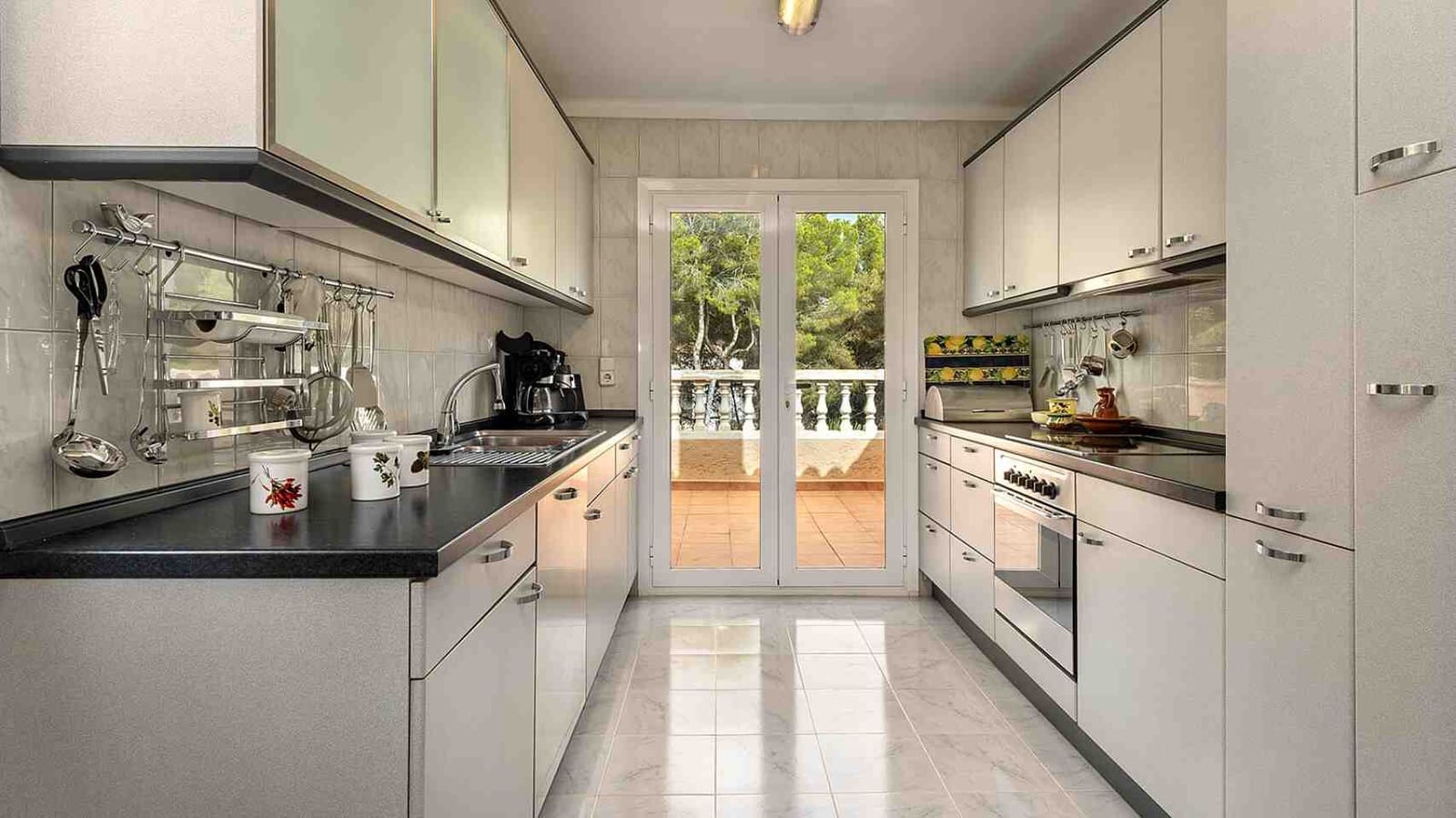 3 soveværelse Villa til salg i Costa de la Calma med swimmingpool garage - € 1.200.000 (Ref: 9205430)