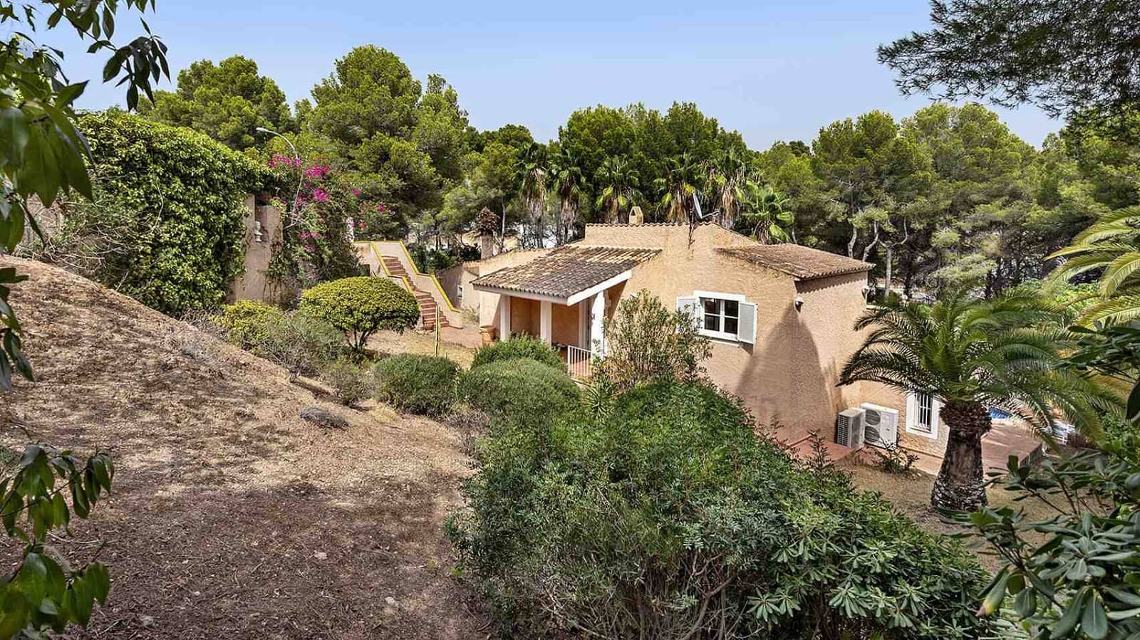 3 soveværelse Villa til salg i Costa de la Calma med swimmingpool garage - € 1.200.000 (Ref: 9205430)