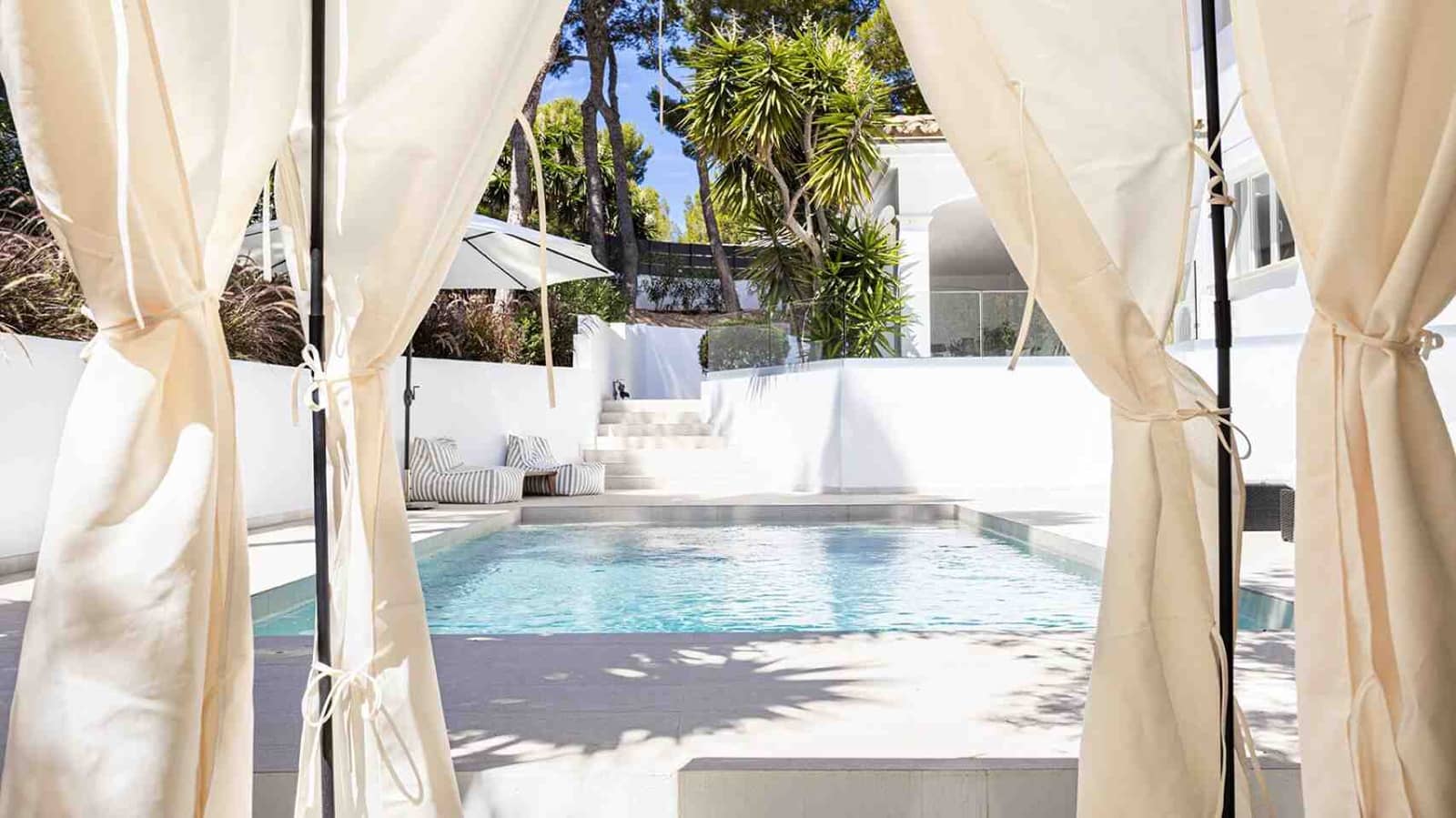 4 camera da letto Villa in vendita in Santa Ponsa con piscina garage - 3.250.000 € (Rif: 9207771)