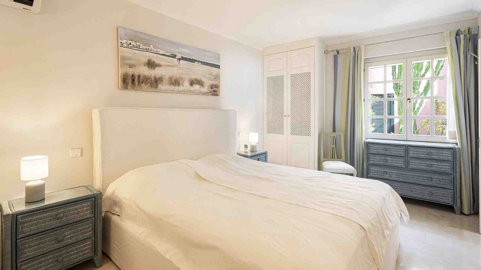 1 bedroom Apartment for sale in Santa Ponsa with pool - € 650,000 (Ref: 9219014)