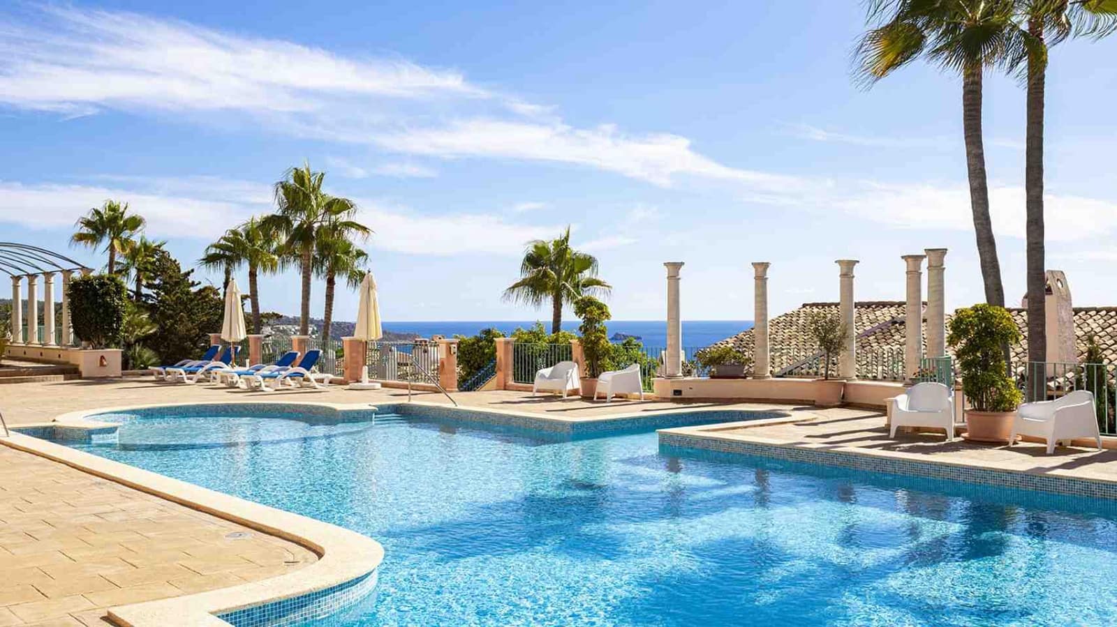1 bedroom Apartment for sale in Santa Ponsa with pool - € 650,000 (Ref: 9219014)