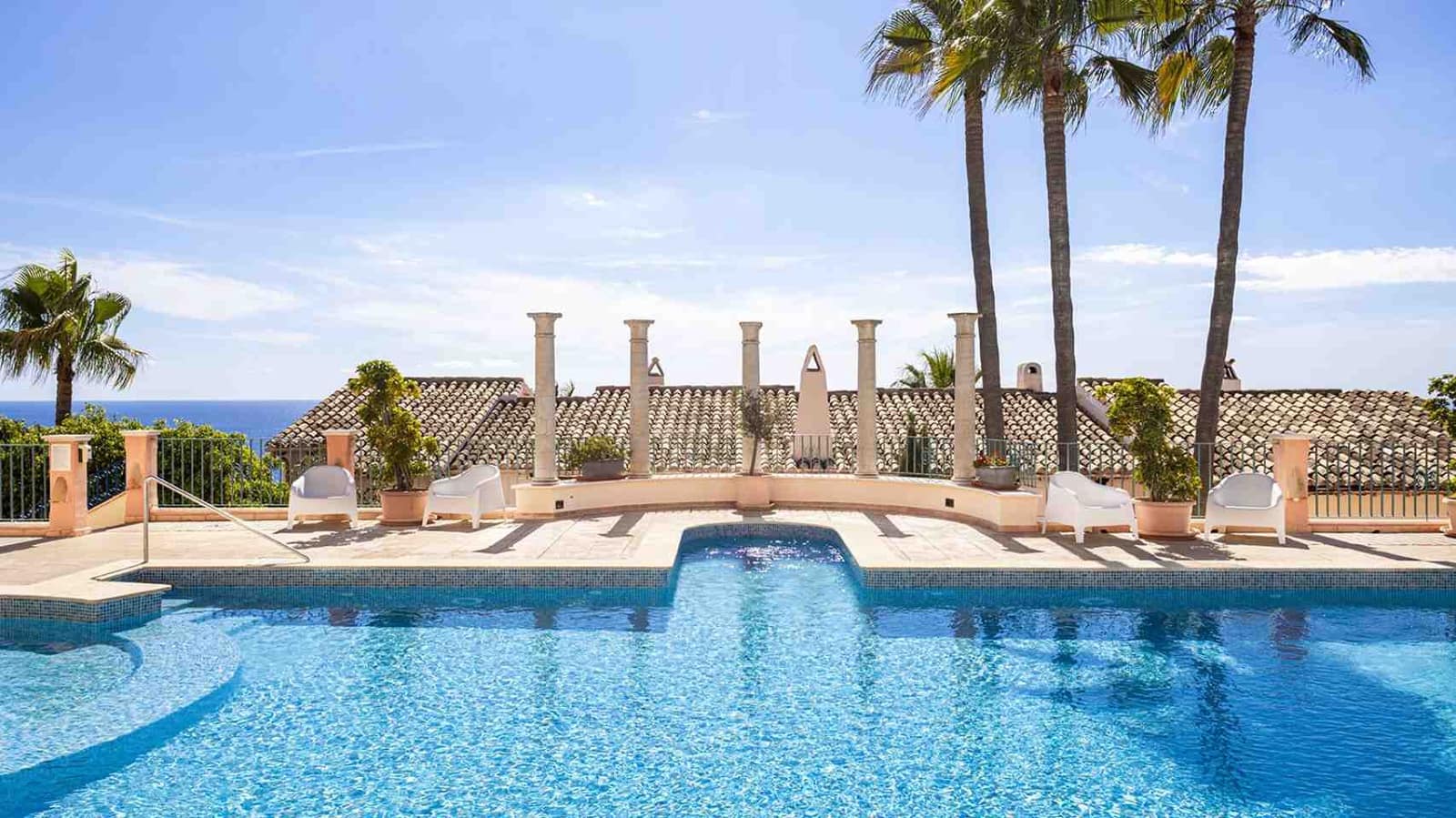 1 bedroom Apartment for sale in Santa Ponsa with pool - € 650,000 (Ref: 9219014)